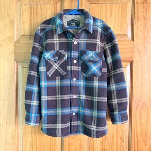 Boy’s size 7-8 Freedom Foundry plaid warm fuzzy fleece lined flannel shirt